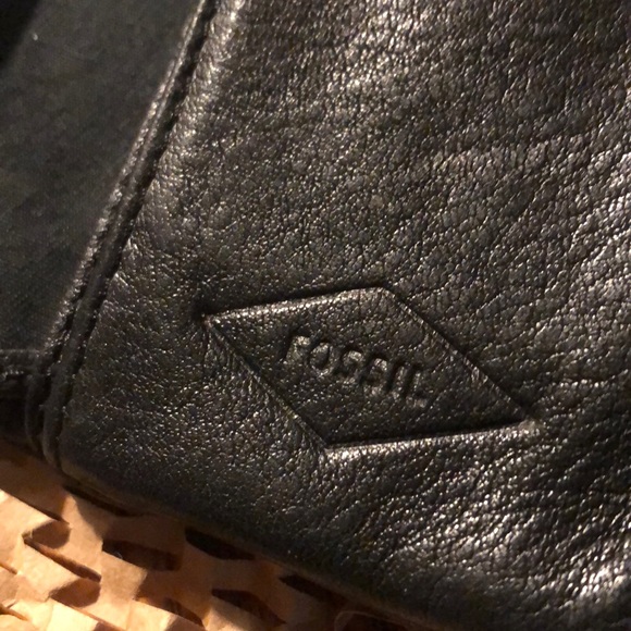 Fossil Wallet - Picture 6 of 8